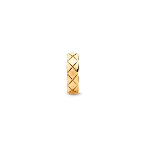 Vertical 18K Yellow Gold Coco Crush Single Hoop Earring