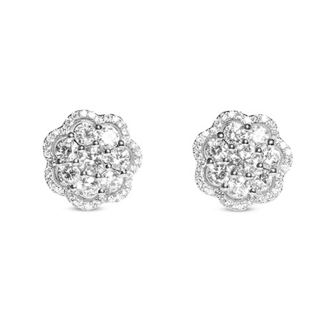 Vertical 18Kt White Gold Cluster Flower Diamond Stud Earring