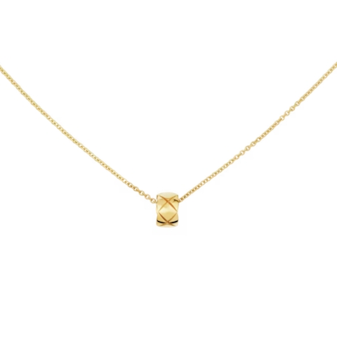 Vertical 18K Yellow Gold Coco Crush Quilted Pendant Necklace