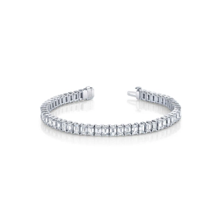 Vertical 18K White Gold Emerald Diamond Line Bracelet