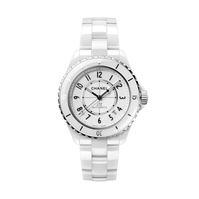 Chanel H5700